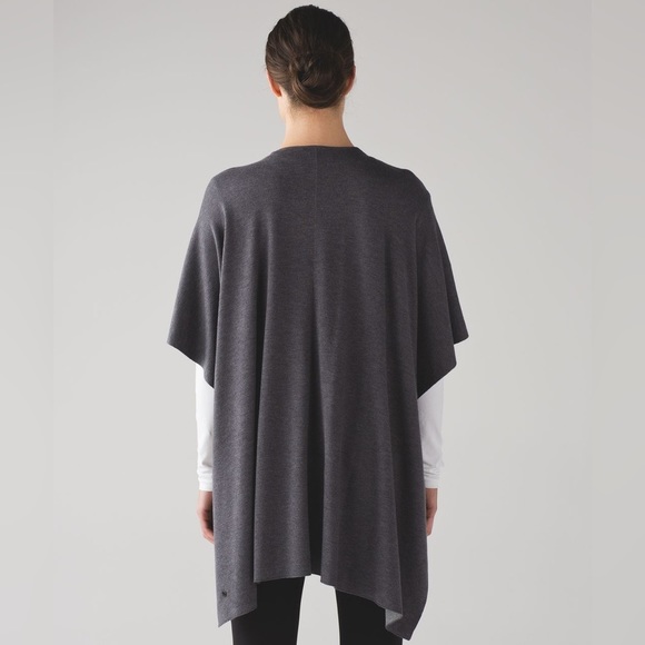 Lululemon After Asana Wrap One Size Fits Most Medium Dark Grey  Cashmere Blend - Picture 11 of 14